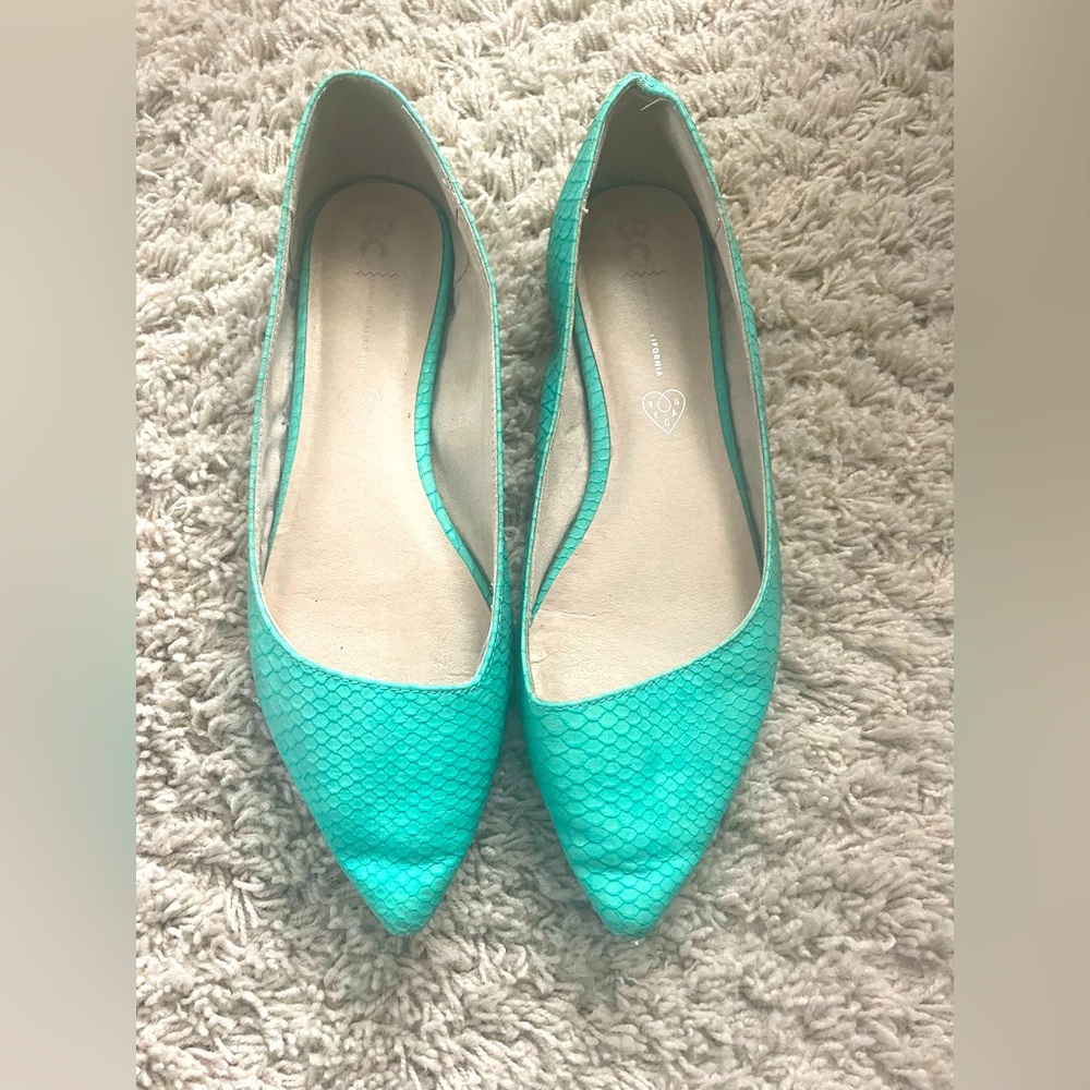 BC Footwear 8.5 turquoise flats